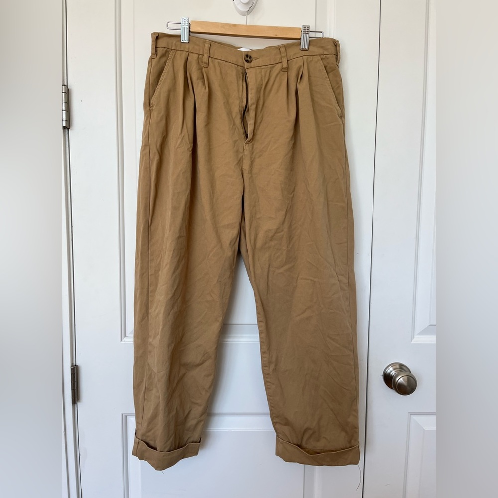 Loose fitting khaki trousers
